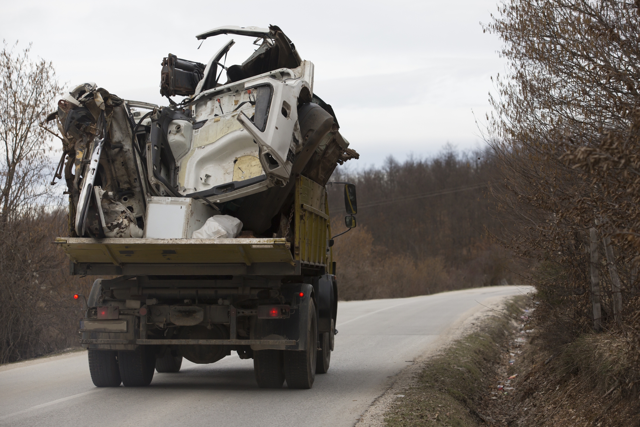 How an Overloaded Truck Can be a Danger to Others on the Road