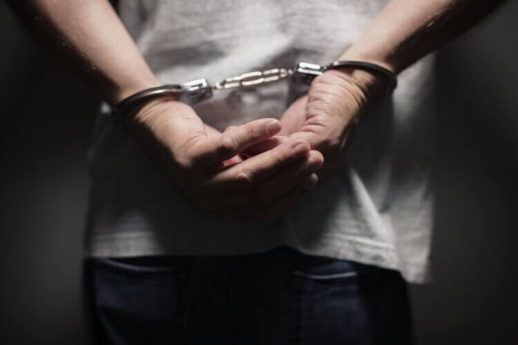 criminal-handcuffs
